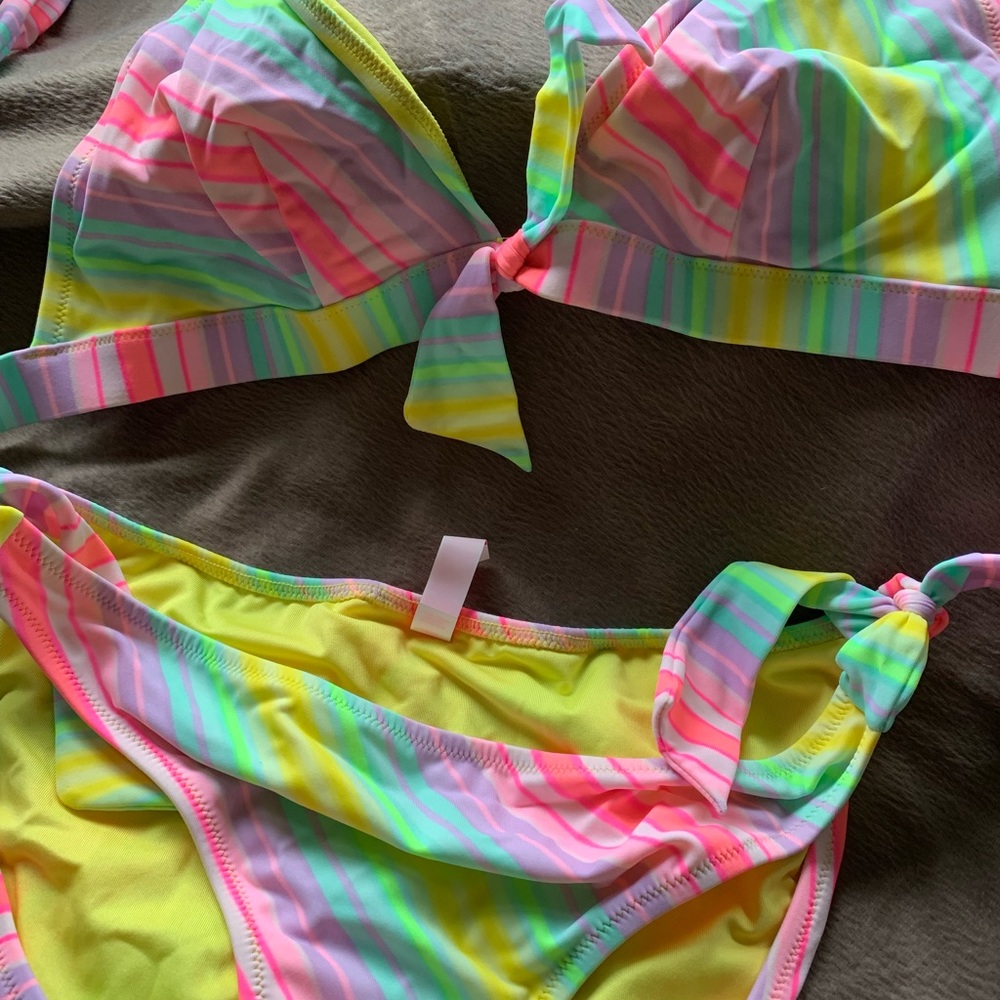 Victoria’s Secret bikini bathing suit